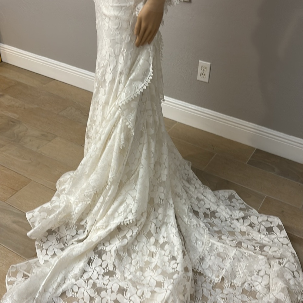 Isabella Talya Wedding Dress Boho size 2 to 4 long sleeves lace - Picture 13 of 16